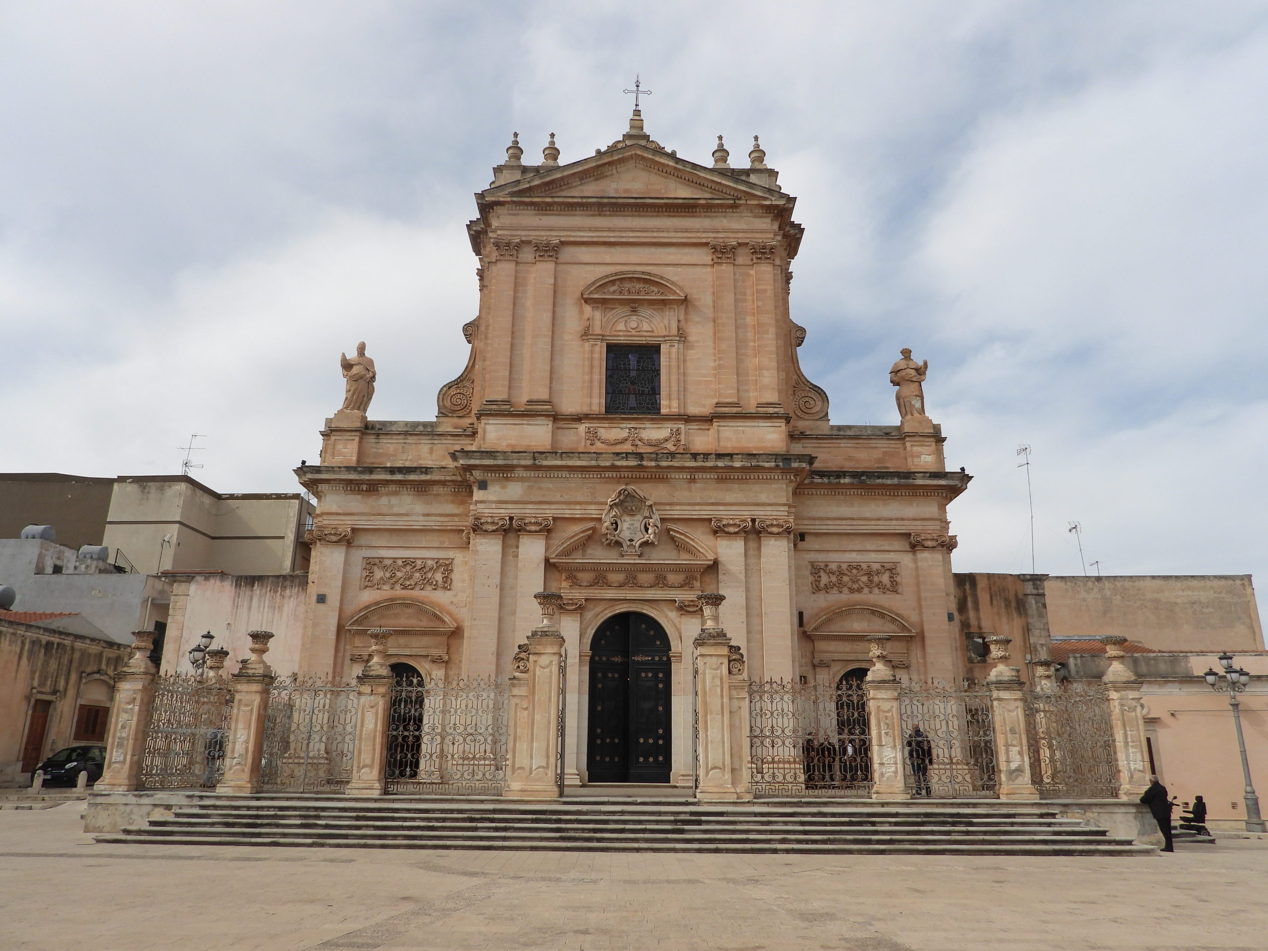 15 mai - ISPICA - Basilique Santa Maria Maggiore (3)